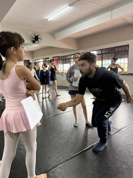 Aula de Teatro - Escola de Dança Carol Aleixo Londrina